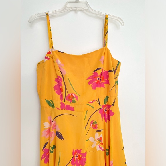 Vince Camuto Yellow Floral Midi Dress with Spaghetti Straps and Asymmetrical Hem - Picture 2 of 8